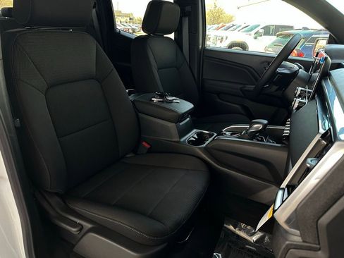 New 2026 GMC Canyon Elevation image 16