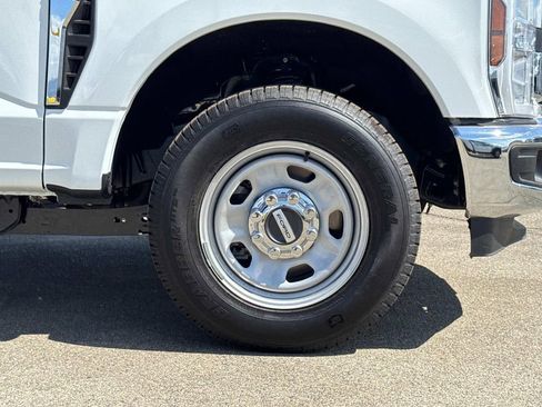 New 2025 Ford F350 XL w/ XL Chrome Package image 24
