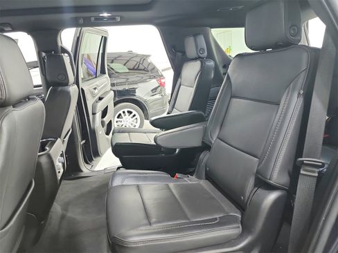 Used 2023 GMC Yukon Denali image 40