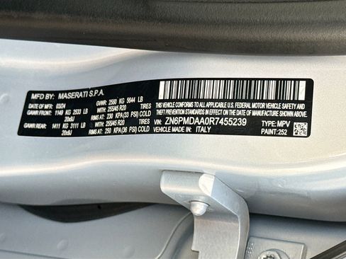 Certified 2024 Maserati Grecale GT image 43