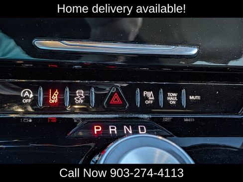 Used 2024 Jeep Wagoneer L Series II w/ Flexible Seating Group image 17