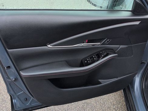 Used 2025 MAZDA CX-30 AWD 2.5 S w/ Preferred Package image 15