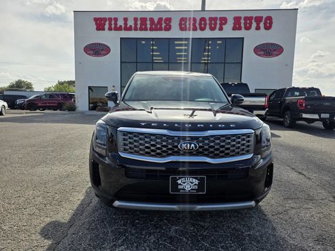 Used 2021 Kia Telluride LX FWD image 2