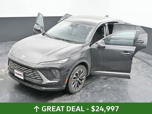 Used 2024 Buick Envision Preferred image 61