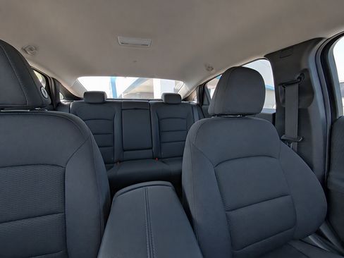 Used 2024 Chevrolet Malibu LT FWD image 17