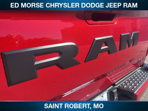 New 2026 RAM 2500 Laramie AWD/4WD image 12