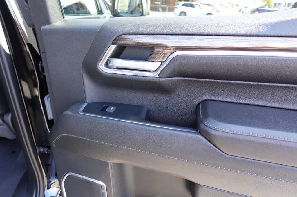 Used 2023 Chevrolet Silverado 1500 LT AWD/4WD image 28