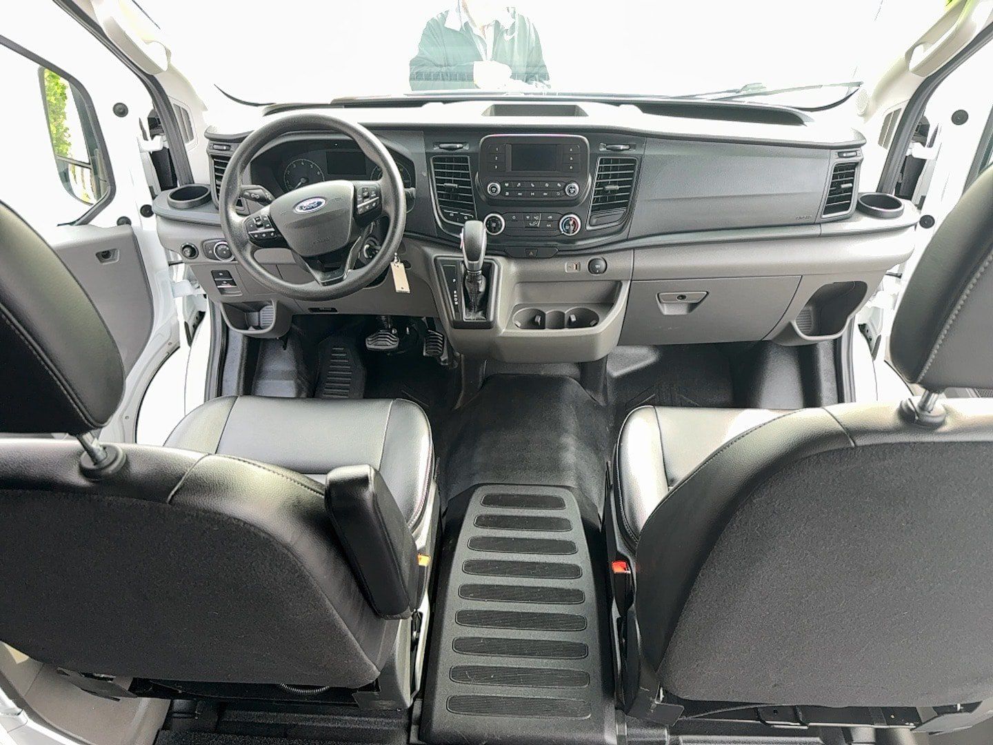 Used 2024 Ford Transit 250 148 Medium Roof w/ Load Area Protection Package RWD image 16