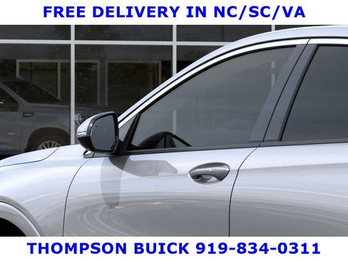 New 2025 Buick Envista Avenir image 12