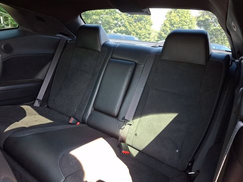 Used 2021 Dodge Challenger R/T Scat Pack RWD image 19