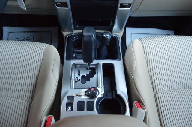 Used 2011 Toyota 4Runner SR5 AWD/4WD image 24