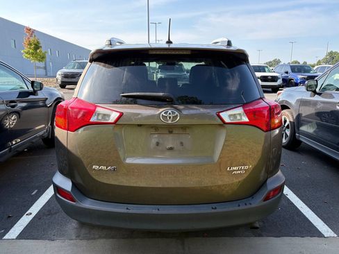 Used 2014 Toyota RAV4 Limited w/ Technology Package AWD/4WD image 5