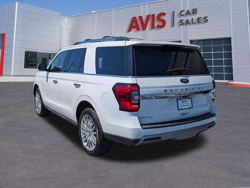 Used 2024 Ford Expedition Limited AWD/4WD image 9