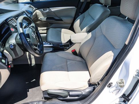 Used 2014 Honda Civic EX image 10