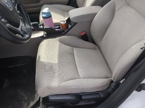 Used 2014 Honda Civic LX image 10