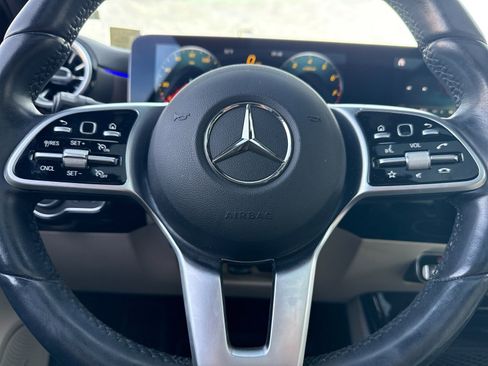 Used 2021 Mercedes-Benz A 220 image 24