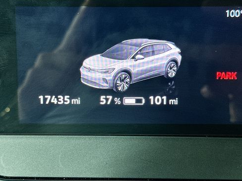 Used 2023 Volkswagen ID.4 2WD image 18