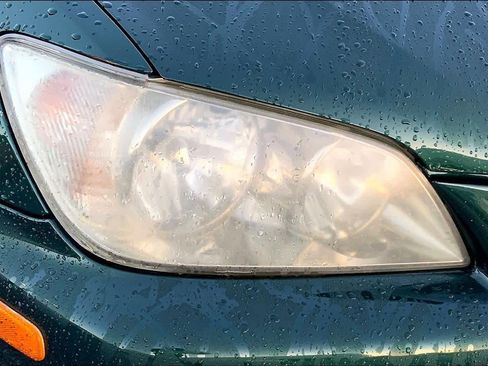 Used 2002 Lexus IS 300 SportCross image 25