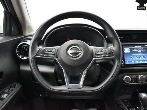 Used 2024 Nissan Kicks SV FWD image 20