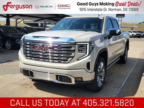 New 2026 GMC Sierra 1500 Denali w/ Denali Reserve Package AWD/4WD image 7