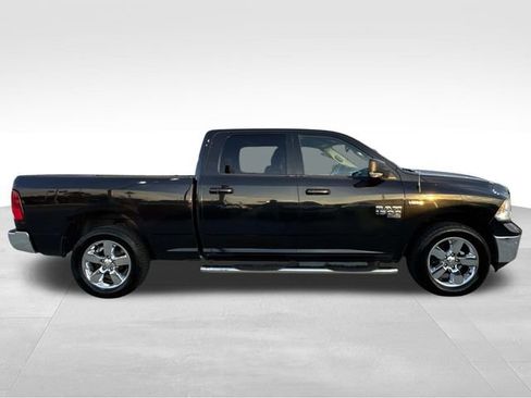 Used 2019 RAM 1500 Big Horn image 9