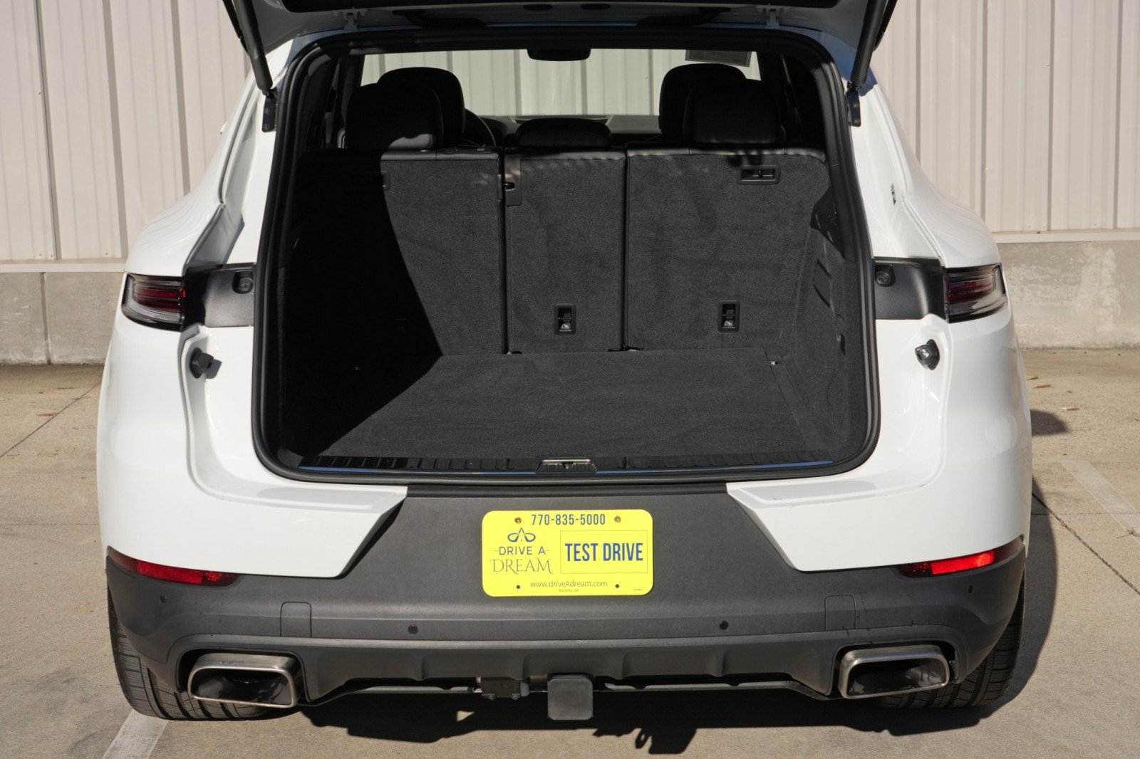 Used 2026 Porsche Cayenne AWD/4WD image 10