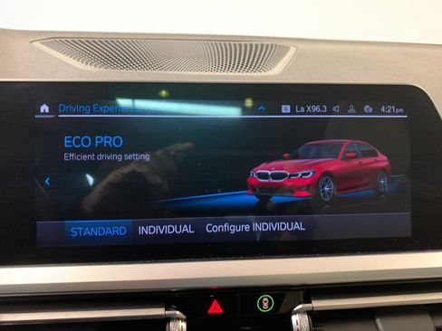 Used 2022 BMW 330i xDrive Sedan w/ Premium Package 2 AWD/4WD image 31