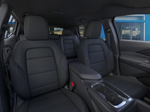 New 2026 Chevrolet Equinox EV LT FWD image 17
