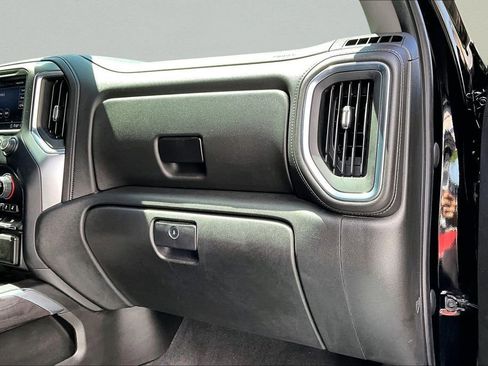 Used 2020 Chevrolet Silverado 1500 LTZ w/ LTZ Premium Package image 26