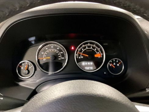 Used 2017 Jeep Compass Latitude AWD/4WD image 23