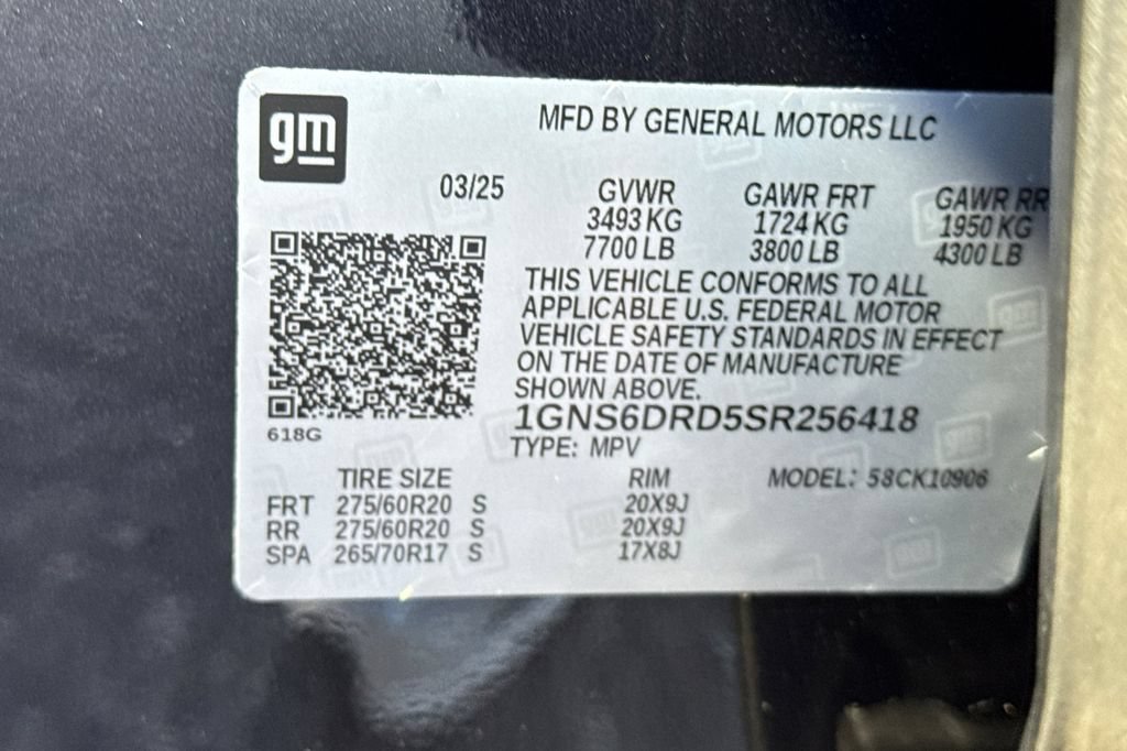 Used 2025 Chevrolet Suburban Z71 AWD/4WD image 36