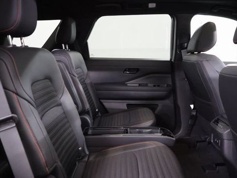 New 2026 Nissan Pathfinder Rock Creek w/ Rock Creek Premium Package AWD/4WD image 30