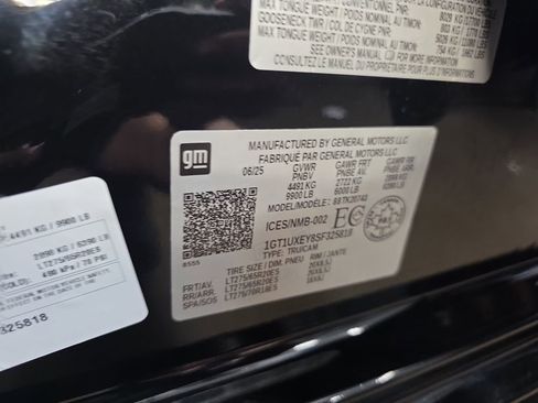 Used 2025 GMC Sierra 2500 Denali Ultimate AWD/4WD image 34
