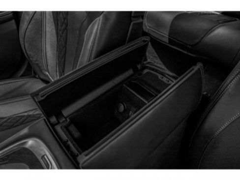 Used 2022 BMW 750i xDrive w/ Luxury Rear Seating Package image 17