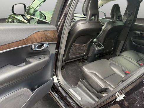 Used 2018 Volvo XC90 T5 Momentum w/ Convenience Package AWD/4WD image 14