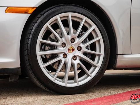 Used 2009 Porsche 911 Carrera RWD image 53