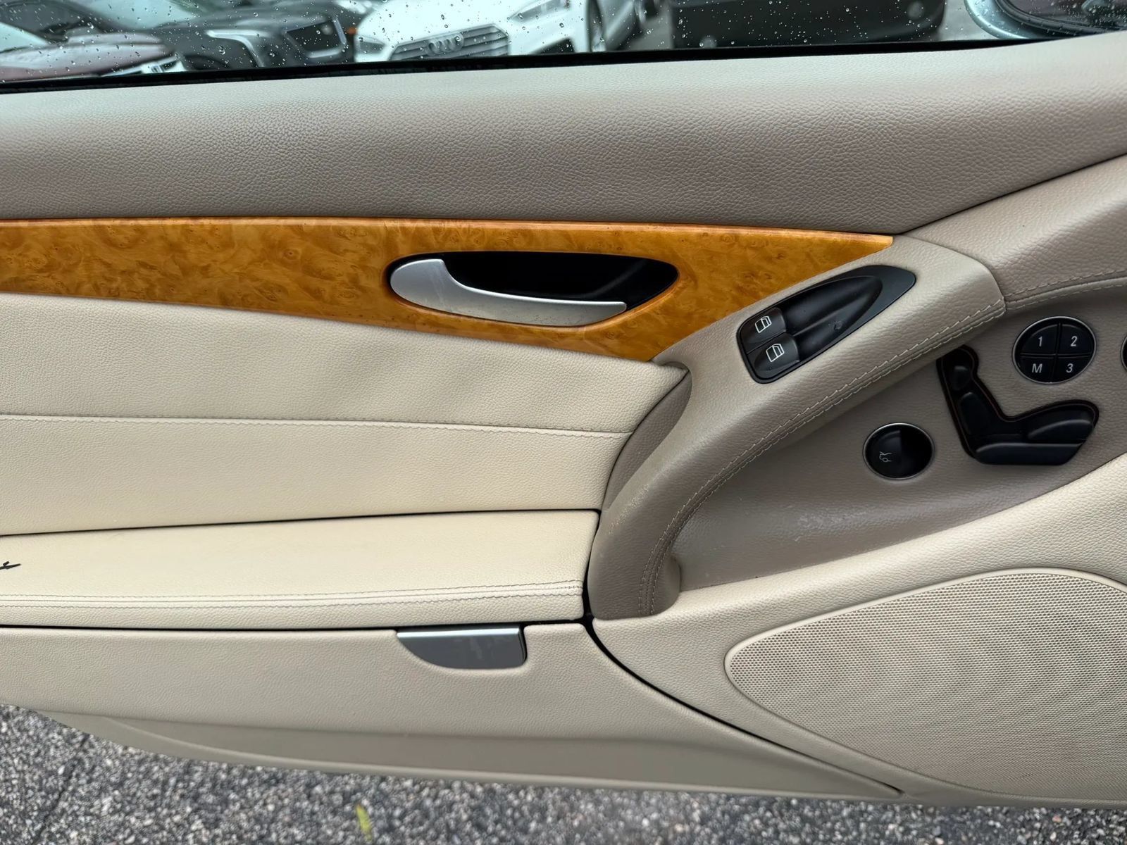 Used 2006 Mercedes-Benz SL 500 image 9