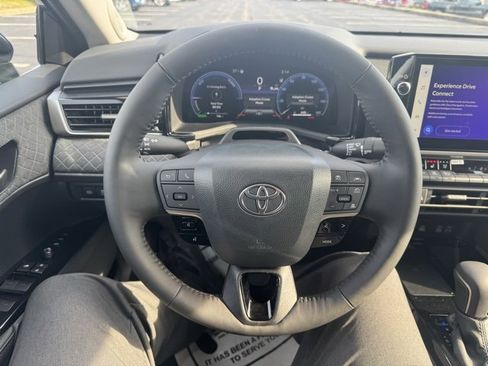 New 2026 Toyota Camry XLE image 18