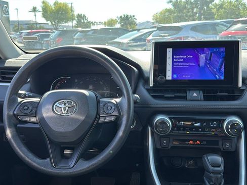Used 2025 Toyota RAV4 XLE FWD image 7