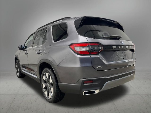 New 2026 Honda Pilot Elite image 3