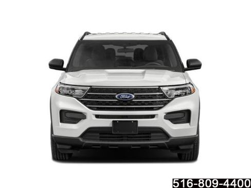 Used 2022 Ford Explorer XLT w/ Equipment Group 202A AWD/4WD image 5