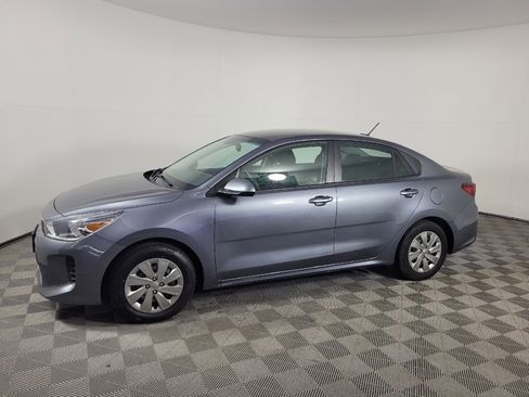 Used 2019 Kia Rio S FWD image 2