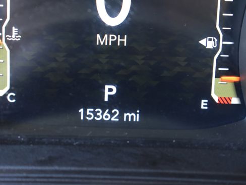 Used 2025 Jeep Gladiator Mojave image 33