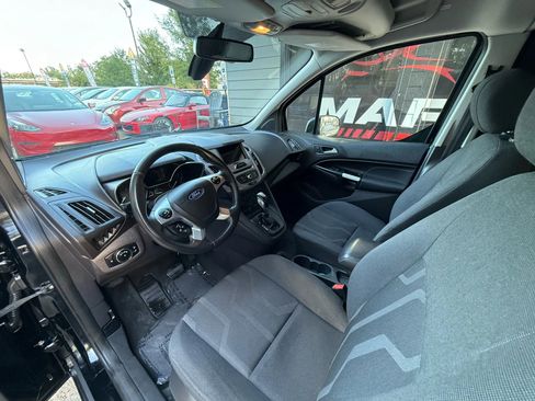 Used 2018 Ford Transit Connect XLT image 12
