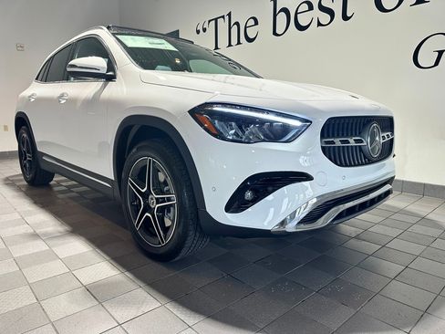 New 2026 Mercedes-Benz GLA 250 4MATIC image 1