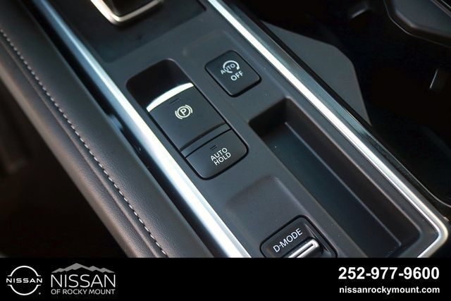 Certified 2026 Nissan Pathfinder SV FWD image 22
