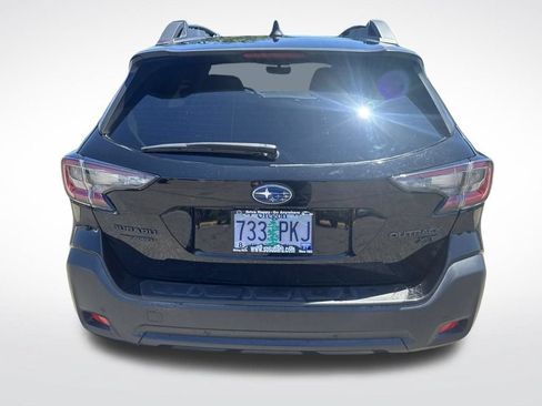 Used 2024 Subaru Outback Onyx Edition XT AWD/4WD image 6