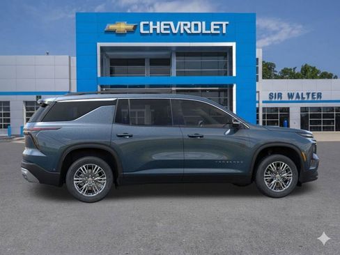 New 2026 Chevrolet Traverse LT w/ Driver Confidence Package image 6