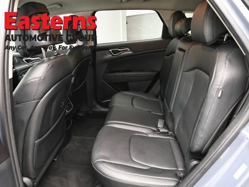 Used 2025 Kia Sportage EX FWD image 35