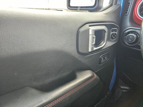 Used 2020 Jeep Gladiator Rubicon image 29